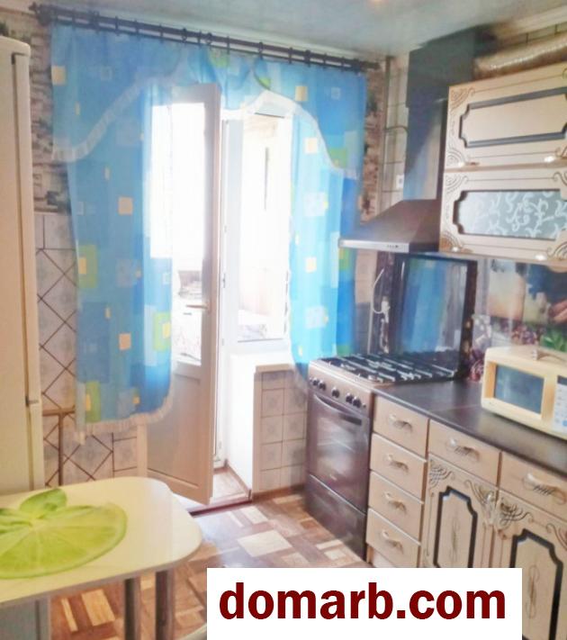 Купить Горки Снять Квартиру 1999 г. 76.55 м2 3 этаж 4-ная Строителей  в городе Горки