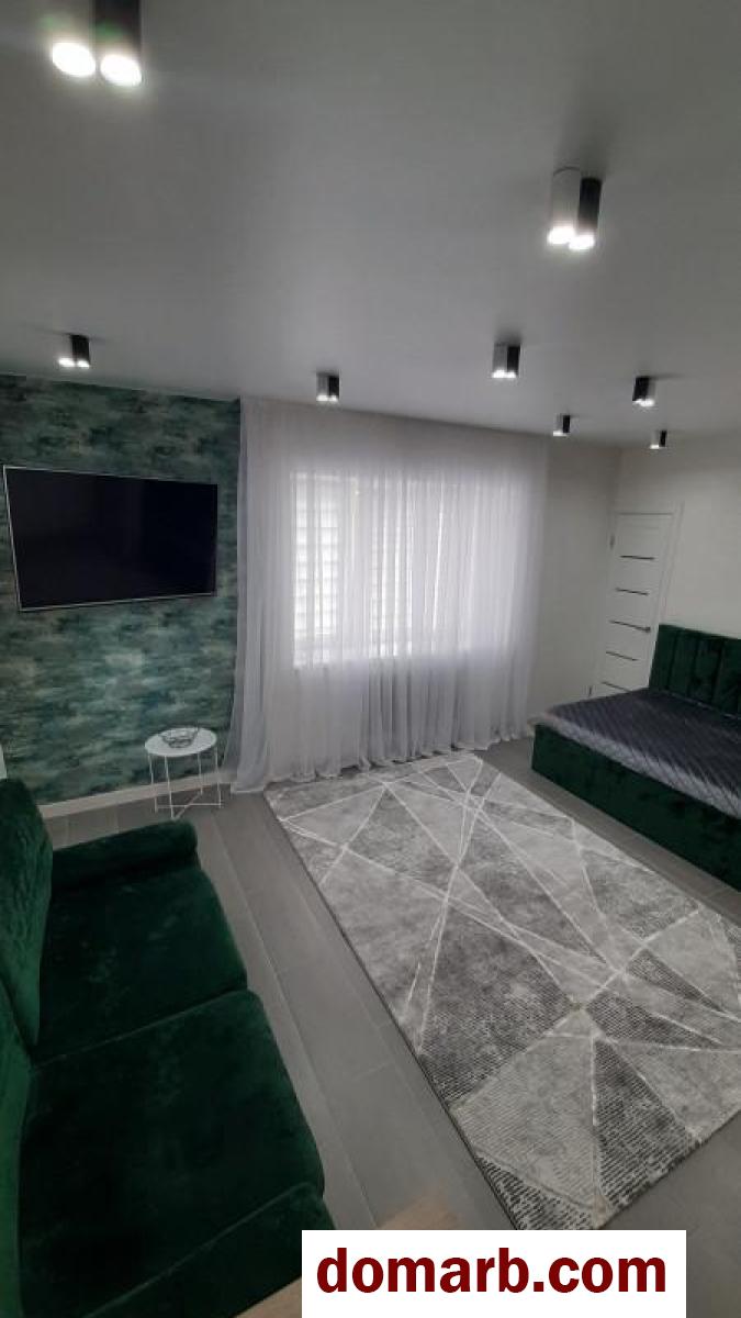 Купить Лида Снять Квартиру 1990 г. 45 м2 4 этаж 1-ная Советская ул. $2 в городе Лида