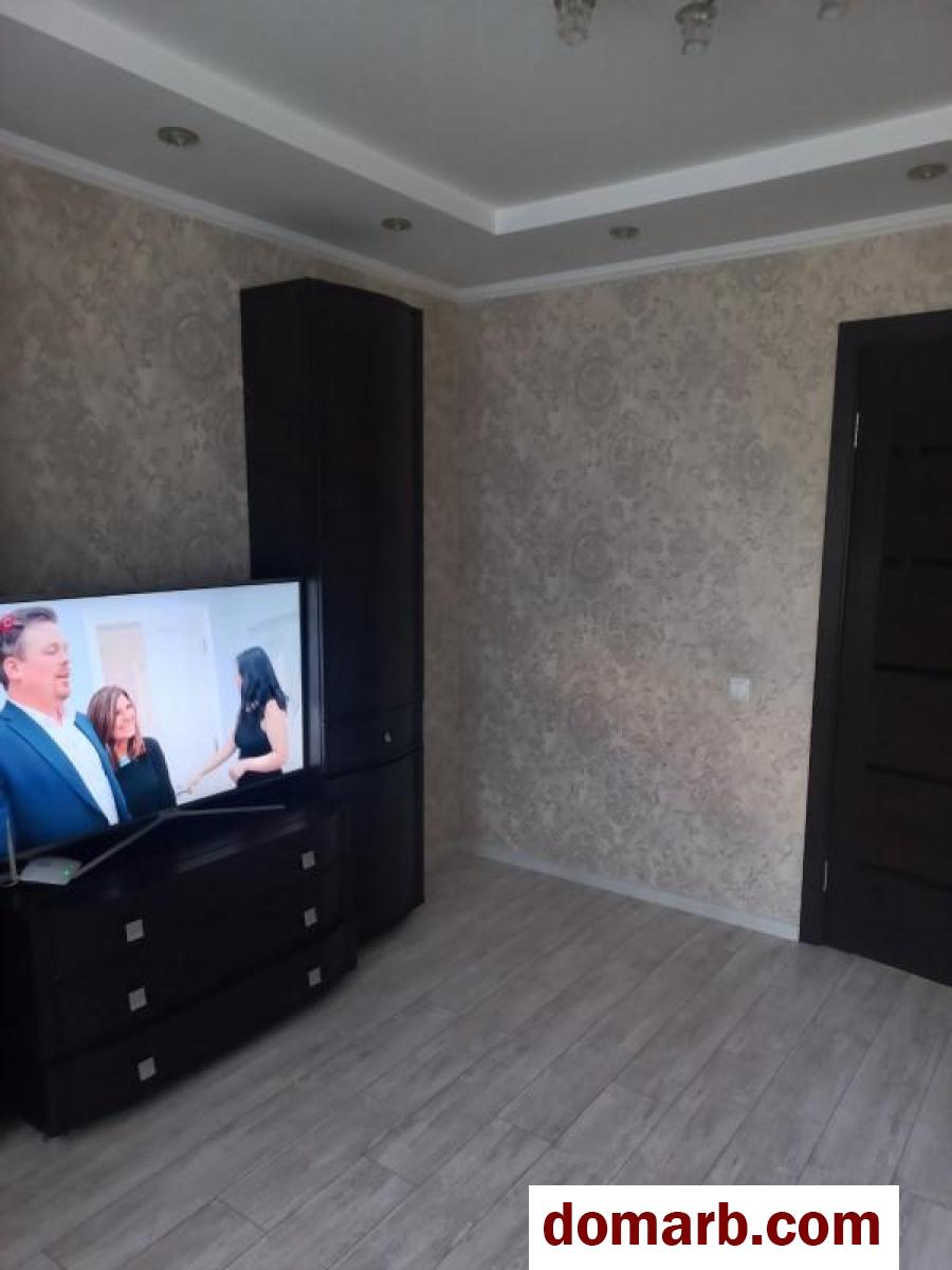 Купить Слуцк Снять Квартиру 1990 г. 59 м2 3 этаж 3-ная строителей ул в городе Слуцк