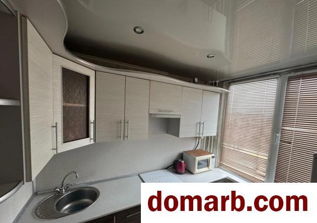 Купить Ошмяны Купить Квартиру 1979 г. 42.5 м2 4 этаж 2-ная Школьная у в городе Ошмяны