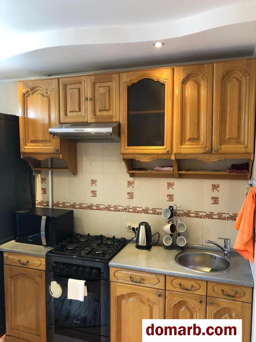 Купить Молодечно Снять Квартиру 1993 г. 35.9 м2 3 этаж 1-ная Виленск� в городе Молодечно