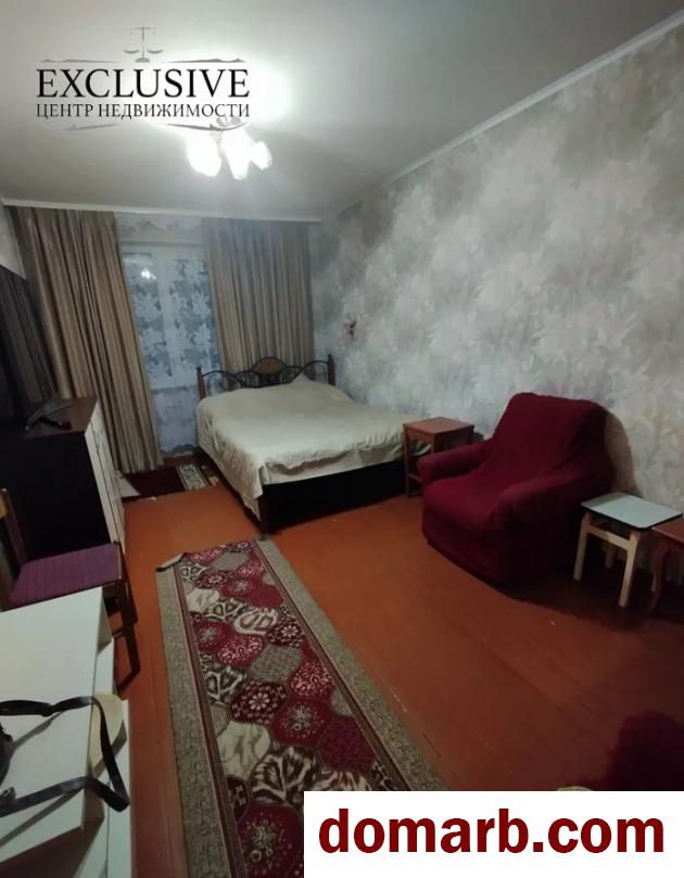 Купить Жерносеки Купить Квартиру 1974 г. 69 м2 1 этаж 3-ная Молодеж� в городе Жерносеки