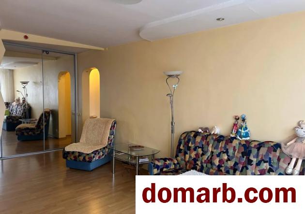 Купить Молодечно Купить Квартиру 1985 г. 70.3 м2 4 этаж 3-ная Купалы  в городе Молодечно