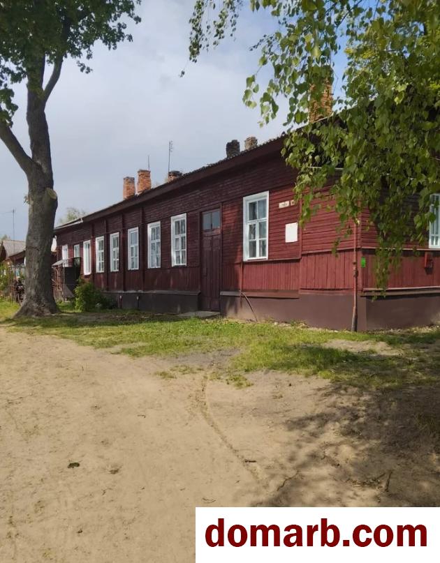Купить Несвиж Купить Квартиру 1940 г. 60.7 м2 1 этаж 2-ная Ленинская  в городе Несвиж