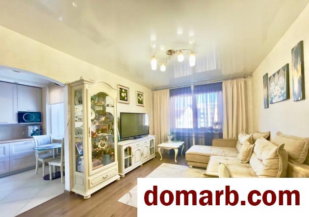 Купить Борисов Купить Квартиру 1990 г. 78.2 м2 4 этаж 4-ная Юрия Гага в городе Борисов