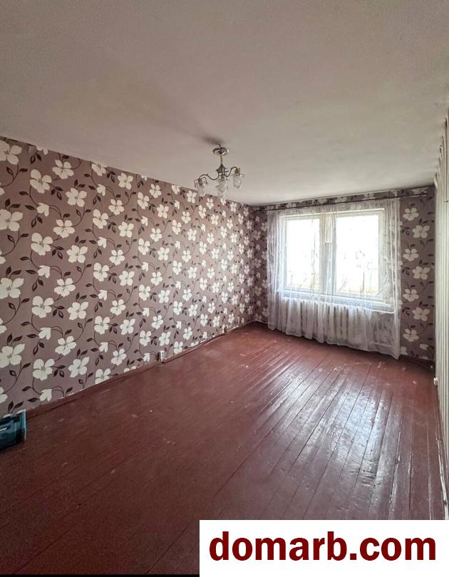 Купить Фаниполь Купить Квартиру 1976 г. 30.8 м2 1 этаж 1-ная Комсомо� в городе Фаниполь