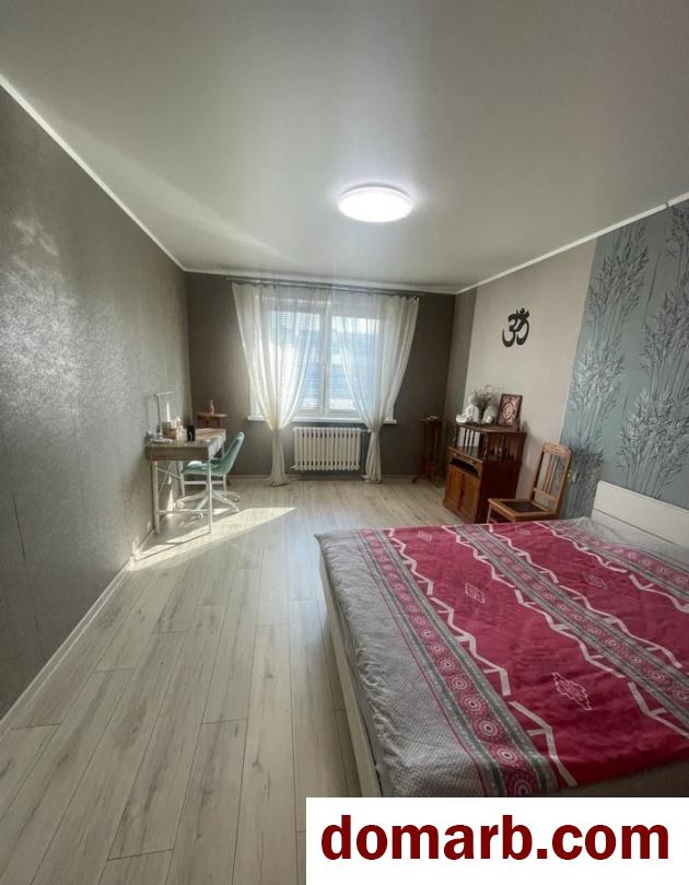 Купить Боровляны Купить Квартиру 2014 г. 40.8 м2 10 этаж 1-ная Фрунзе в городе Боровляны