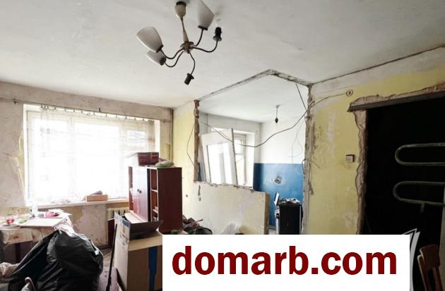 Купить Брест Купить Квартиру 1965 г. 30.7 м2 1 этаж 1-ная Центр ул. $443 в городе Брест