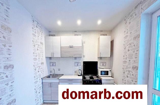 Купить Фаниполь Снять Квартиру 2010 г. 40 м2 4 этаж 1-ная Брестская  в городе Фаниполь