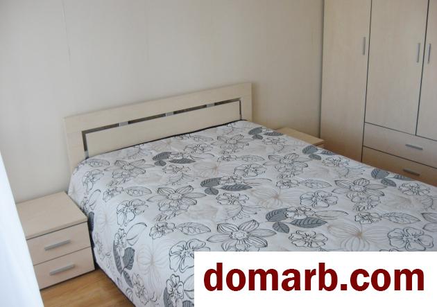 Купить Минск Снять Комнату 67 м2 6 этаж 3-ная Руссиянова ул. $208 в городе Минск
