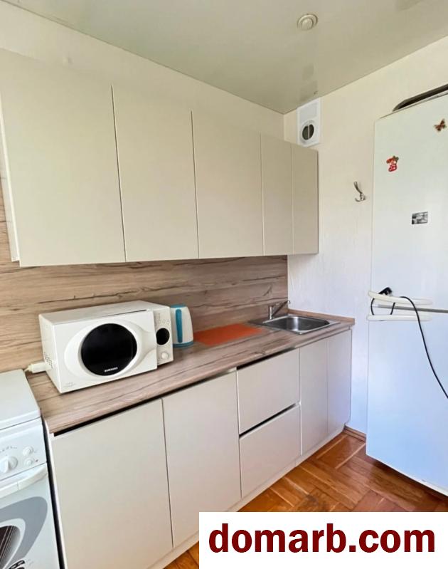 Купить Минск Снять Квартиру 1-ная Якуба Коласа ул. $340 в городе Минск