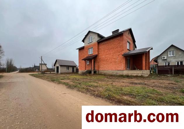 Купить Узда Купить Квартиру 2010 г. 141.5 м2 3 этаж 4-ная Астроуха ул. в городе Узда