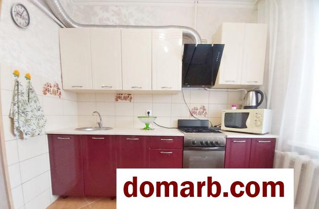 Купить Хойники Снять Квартиру 2003 г. 59 м2 1 этаж 2-ная Жукова улиц в городе Хойники