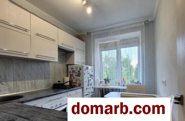 Купить Брест Купить Квартиру 1974 г. 34.4 м2 5 этаж 1-ная Центр ул. $600 в городе Брест