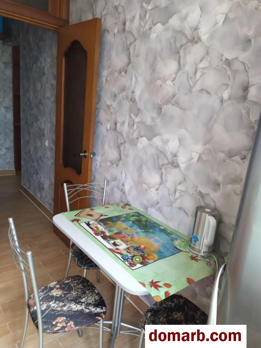 Купить Минск Снять Квартиру 1996 г. 54 м2 3 этаж 2-ная Мирошниченко  в городе Минск