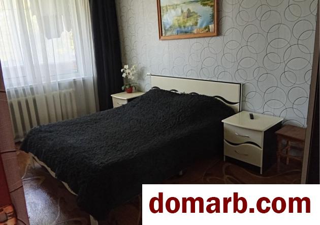 Купить Олехновичи Купить Квартиру 1983 г. 64 м2 1 этаж 3-ная Заречн� в городе Олехновичи