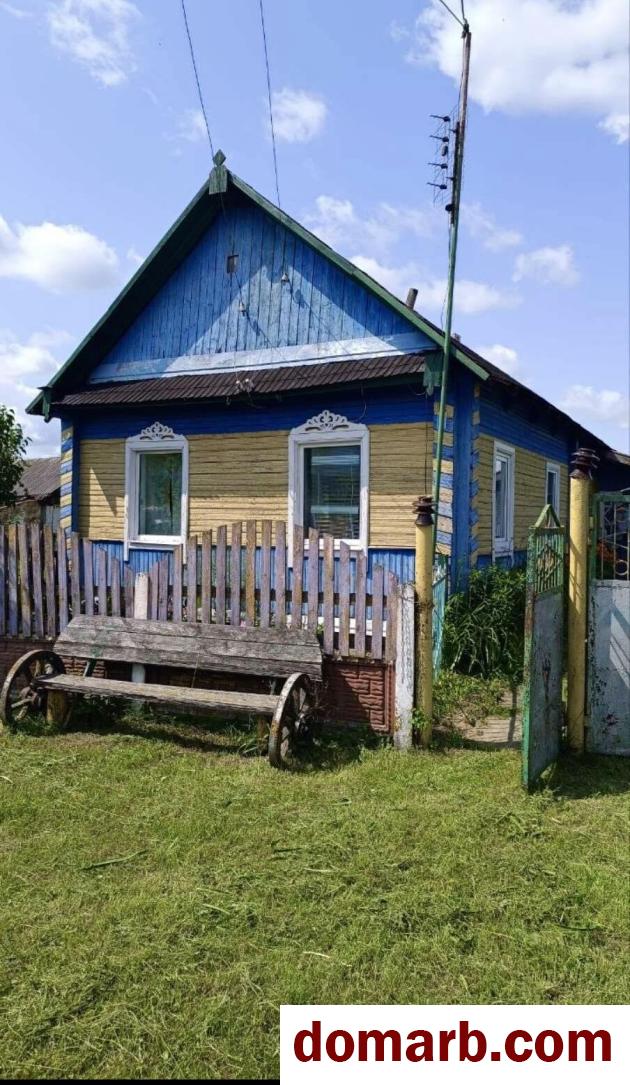 Купить Кальчицы Купить Дом 1951 г. 42.5 м2 1 этаж 1-ная Центральная у в городе Кальчицы