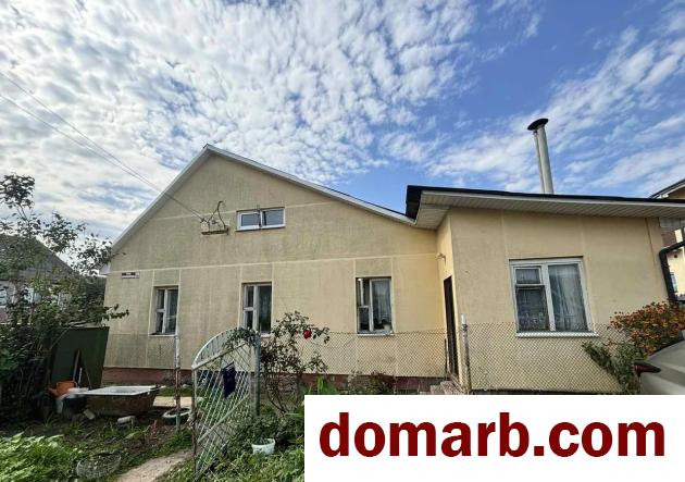 Купить Щомыслица Купить Квартиру 2006 г. 68,9 м2 1 этаж 3-ная Кирюни в городе Щомыслица